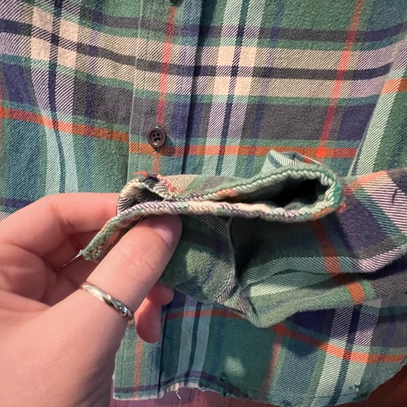 Abercrombie & Fitch Plaid Flannel Button Up ASO on Jessica Simpson - Picture 9 of 16